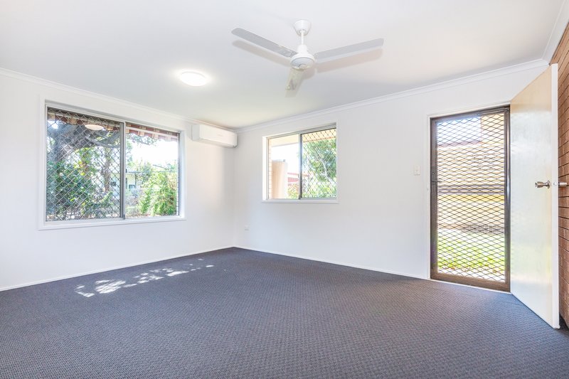 Photo - 15 Mcaneny Street, Redcliffe QLD 4020 - Image 8