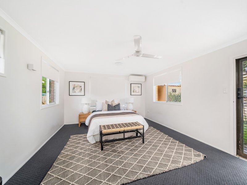 Photo - 15 Mcaneny Street, Redcliffe QLD 4020 - Image 6