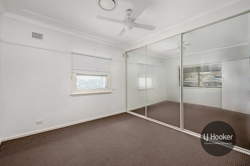 Photo - 15 Mcarthur Street, Guildford NSW 2161 - Image 6