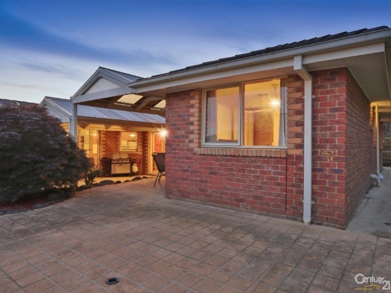 Photo - 15 Mccaffery Rise, Pakenham VIC 3810 - Image 20