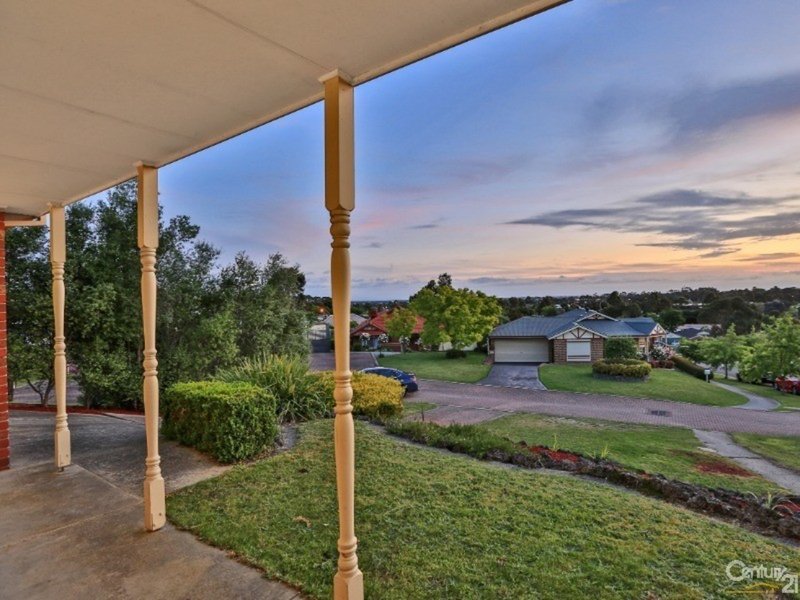 Photo - 15 Mccaffery Rise, Pakenham VIC 3810 - Image 23