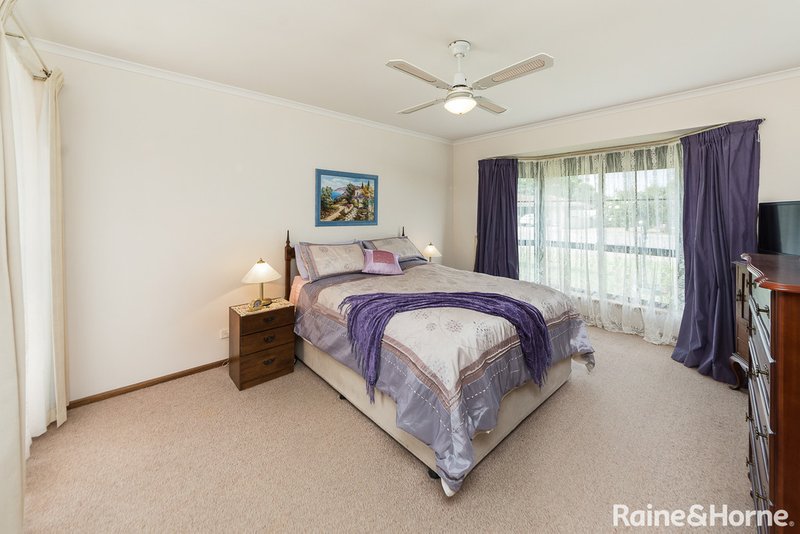 Photo - 15 Mccallum Court, Strathalbyn SA 5255 - Image 5