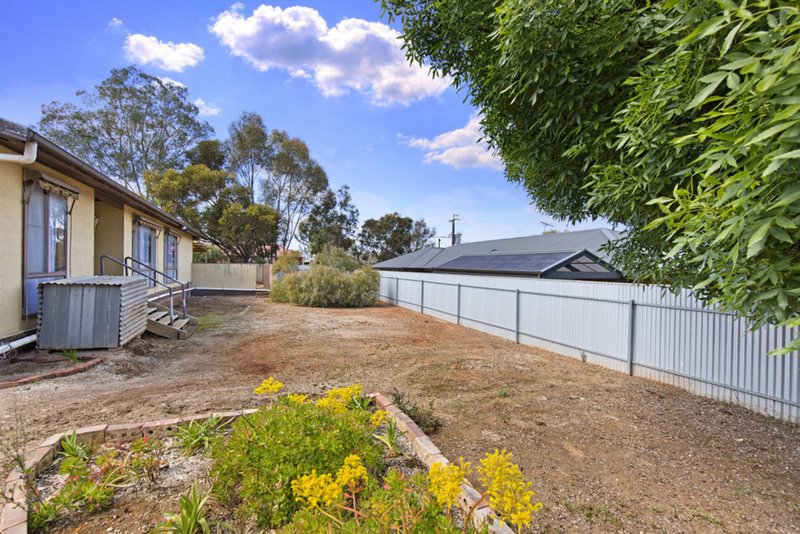 Photo - 15 Mccormack Street, Kapunda SA 5373 - Image 12