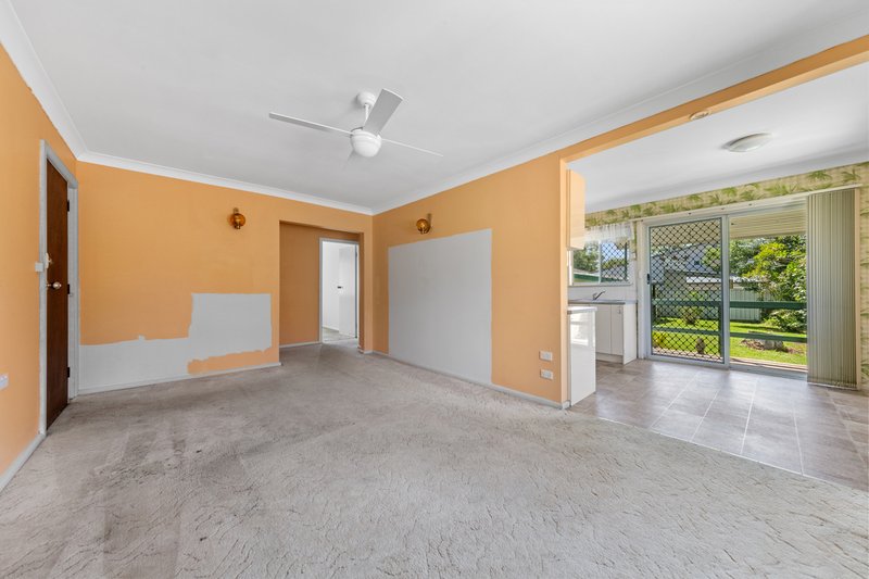 Photo - 15 Mccrea Boulevard, San Remo NSW 2262 - Image 2