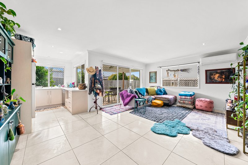Photo - 1/5 Mcgill Street, Raceview QLD 4305 - Image 7