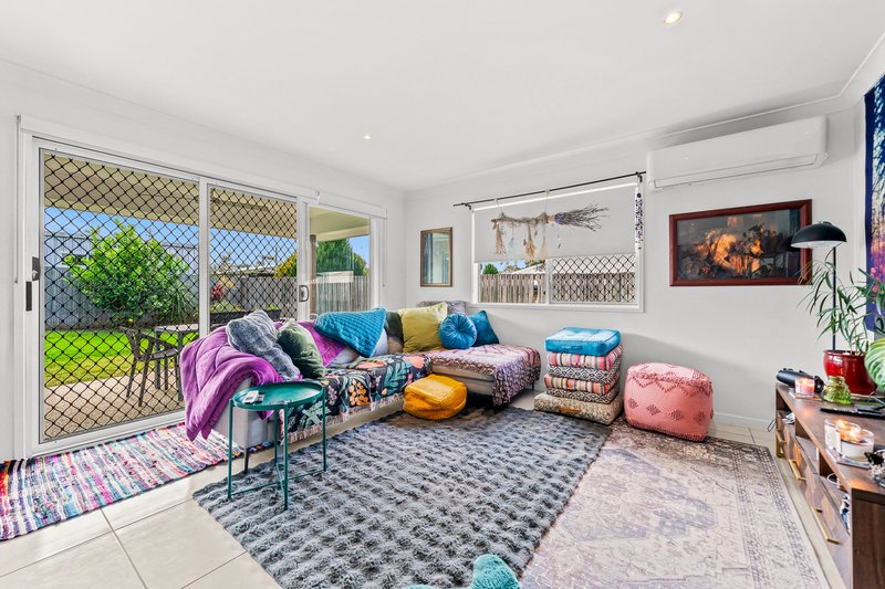 Photo - 1/5 Mcgill Street, Raceview QLD 4305 - Image 12