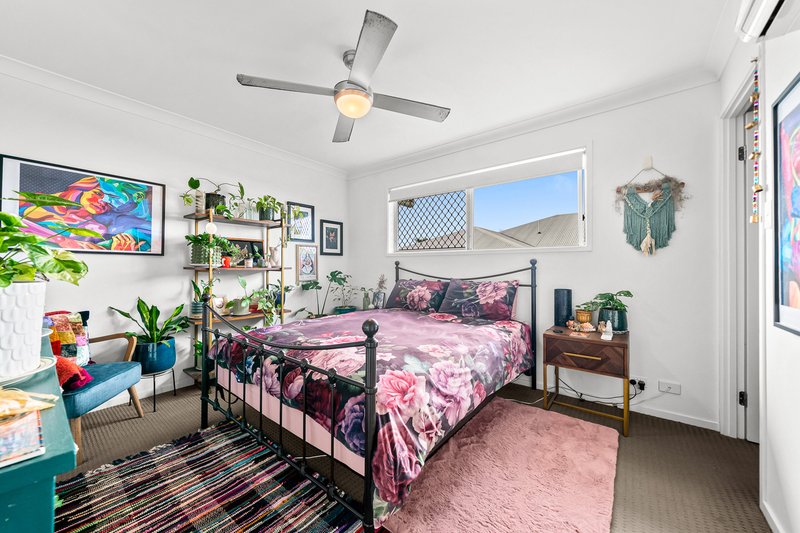 Photo - 1/5 Mcgill Street, Raceview QLD 4305 - Image 13