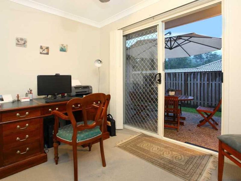 Photo - 15 Mcguire Court, Maudsland QLD 4210 - Image 7