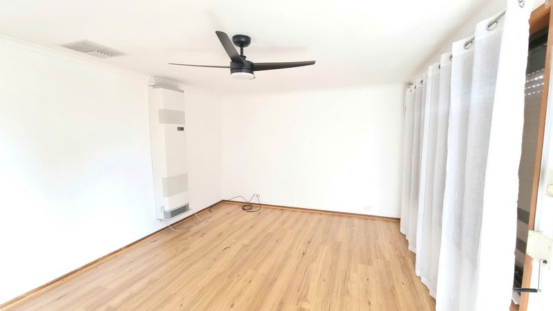 Photo - 15 Mcinnis Avenue, Burton SA 5110 - Image 4