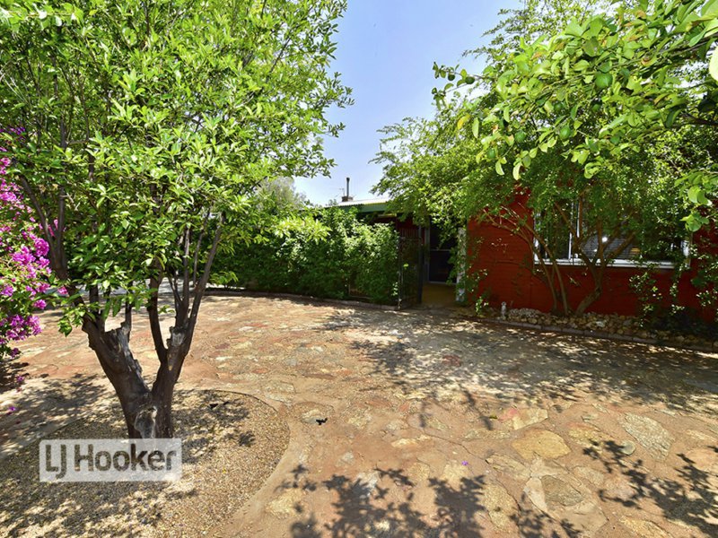 Photo - 15 Mckinlay Street, Braitling NT 0870 - Image 3