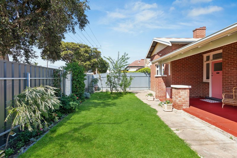 Photo - 15 Mcnicol Terrace, Rosewater SA 5013 - Image 4