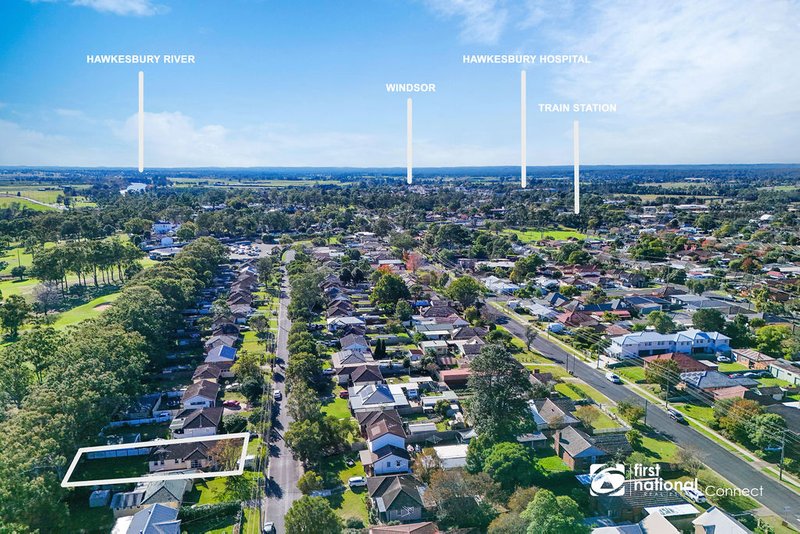 Photo - 15 Mcquade Ave , South Windsor NSW 2756 - Image 15