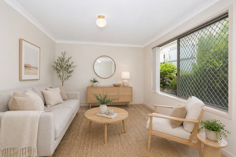 Photo - 15 Meadow Street, Loganlea QLD 4131 - Image 2