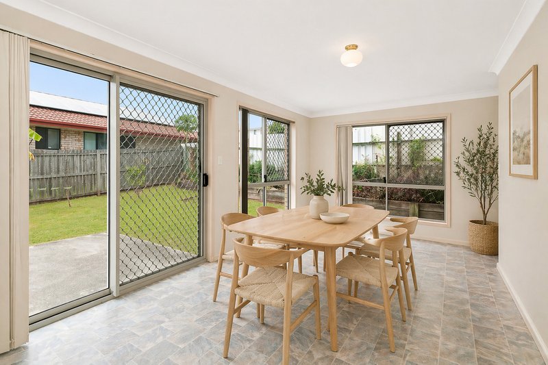 Photo - 15 Meadow Street, Loganlea QLD 4131 - Image 6