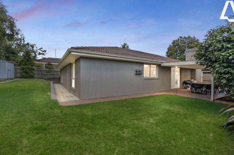 Photo - 15 Melaleuca Crescent, Langwarrin VIC 3910 - Image 21