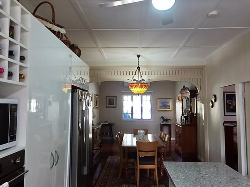 Photo - 15 Memorial Avenue, Pomona QLD 4568 - Image 8