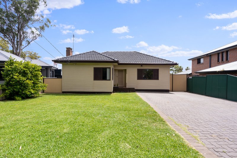 15 Mera Street, Guildford NSW 2161