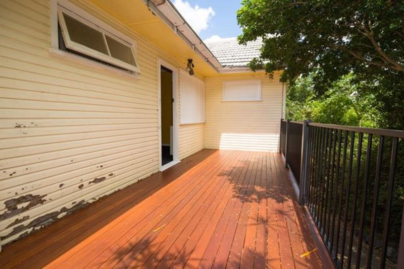 Photo - 15 Merchiston Street, Acacia Ridge QLD 4110 - Image 12