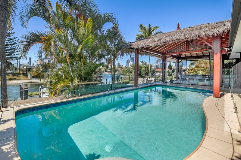 Photo - 15 Meredith Drive, Broadbeach Waters QLD 4218 - Image 9