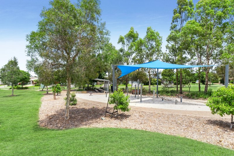 Photo - 15 Merion Crescent, North Lakes QLD 4509 - Image 15