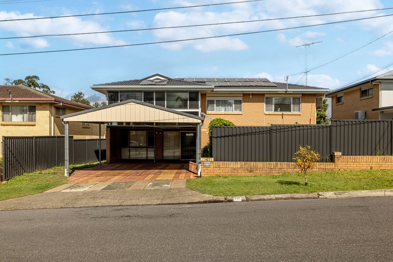 Photo - 15 Miandetta Street, Mansfield QLD 4122 - Image 1