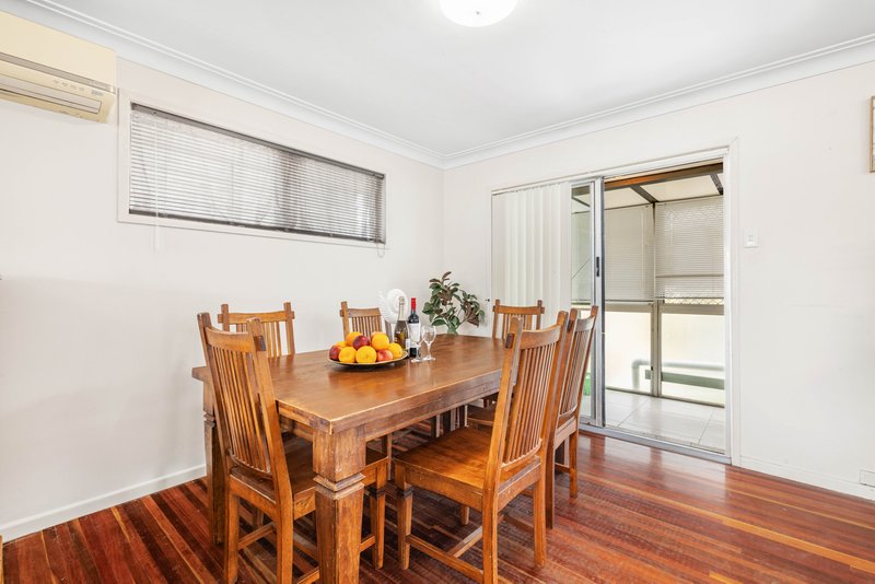 Photo - 15 Miandetta Street, Mansfield QLD 4122 - Image 10