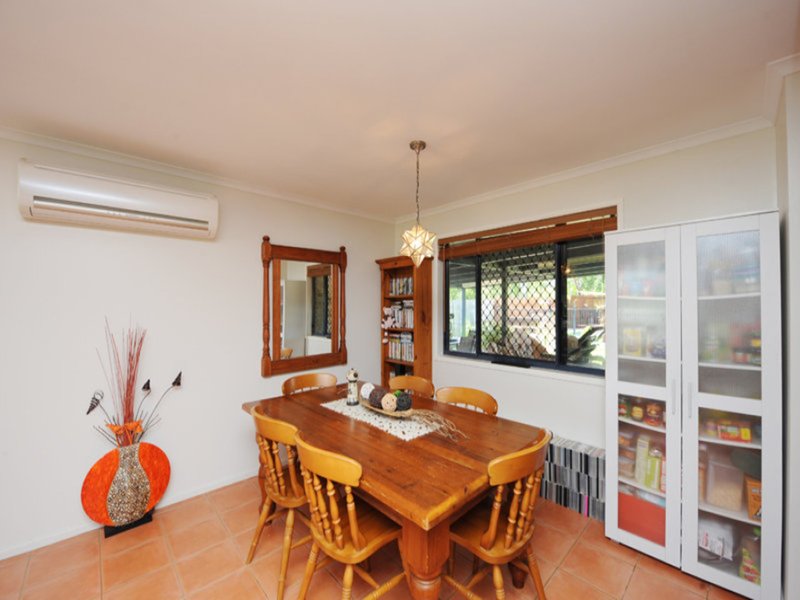 Photo - 15 Michel Place, Telina QLD 4680 - Image 7