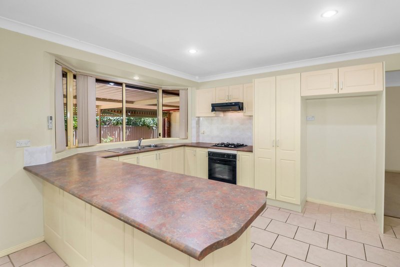 Photo - 15 Michelago Circuit, Prestons NSW 2170 - Image 6