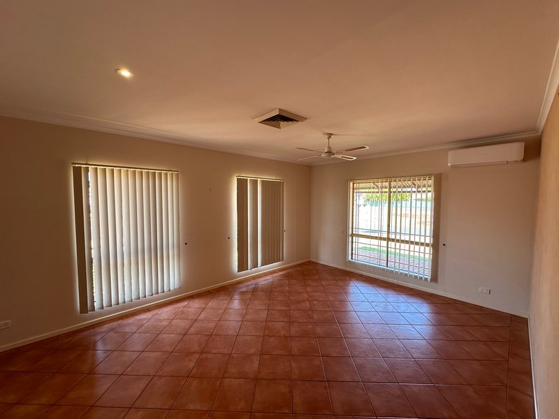 Photo - 15 Middleton Way, Nickol WA 6714 - Image 3