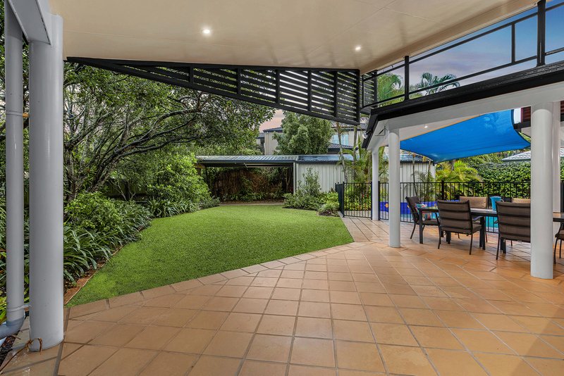 Photo - 15 Minnelli Place, Mcdowall QLD 4053 - Image 18