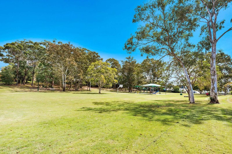 Photo - 15 Miralie Place, Ashmore QLD 4214 - Image 21