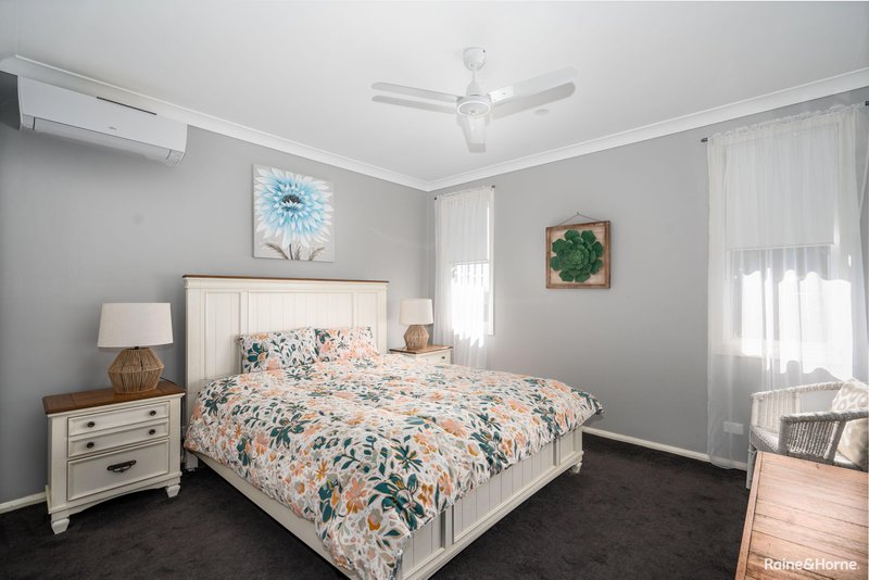 Photo - 15 Mitchell Avenue, Craignish QLD 4655 - Image 18