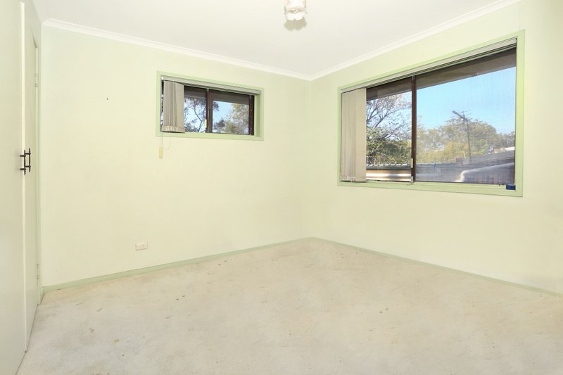 Photo - 15 Mitchell Avenue, Molendinar QLD 4214 - Image 10