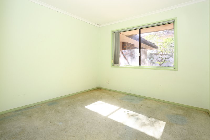 Photo - 15 Mitchell Avenue, Molendinar QLD 4214 - Image 12