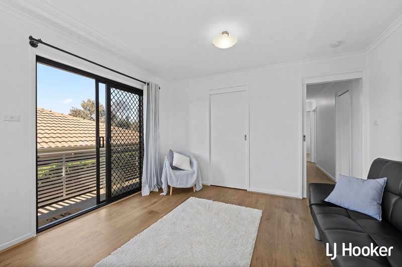 Photo - 1/5 Mocatta Place, Latham ACT 2615 - Image 6