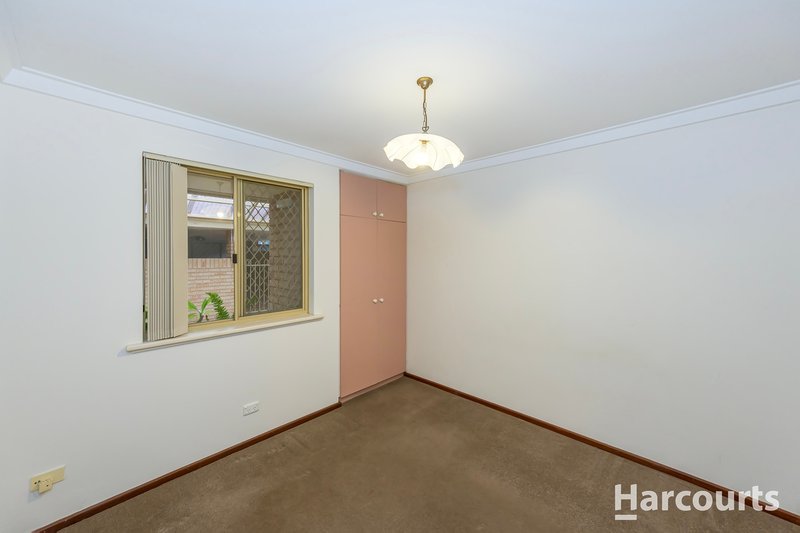 Photo - 15 Monterey Drive, Woodvale WA 6026 - Image 11