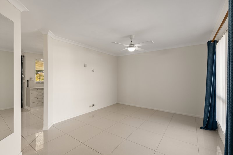 Photo - 15 Moonlight Crescent, Caboolture QLD 4510 - Image 7