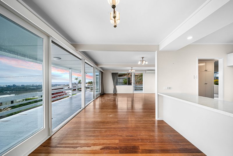 Photo - 15 Moorabinda Street, Buderim QLD 4556 - Image 4