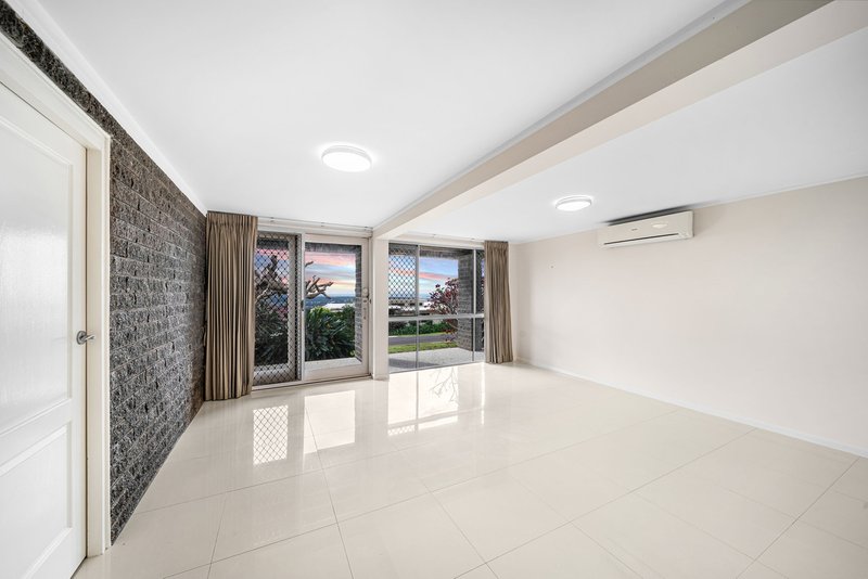Photo - 15 Moorabinda Street, Buderim QLD 4556 - Image 9