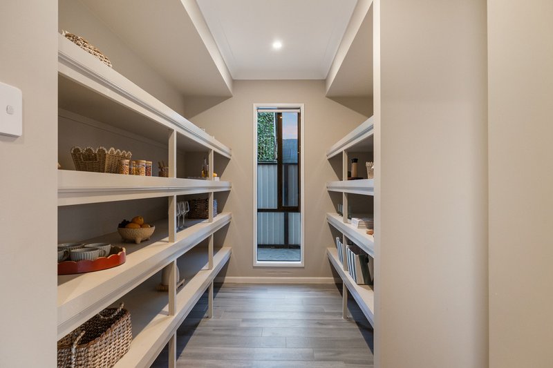Photo - 15 Moore Street, Victoria Point QLD 4165 - Image 6