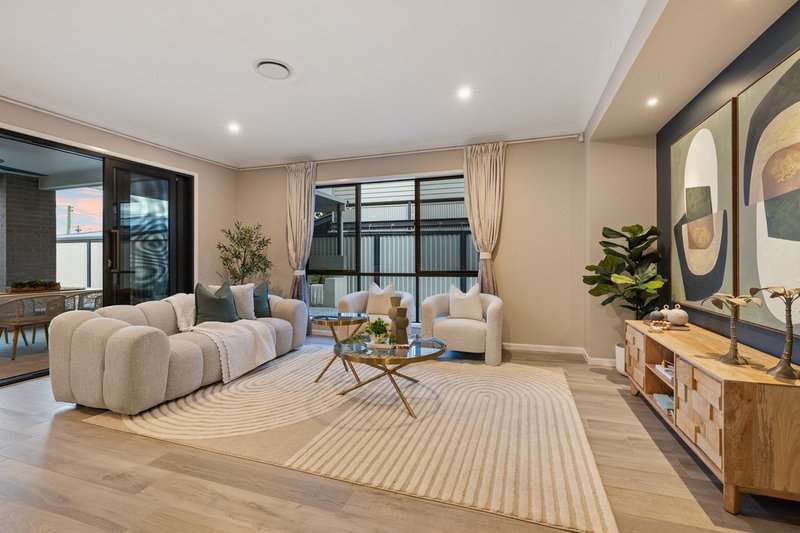 Photo - 15 Moore Street, Victoria Point QLD 4165 - Image 7