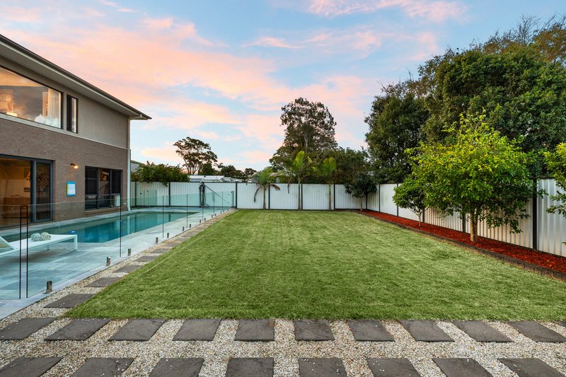 Photo - 15 Moore Street, Victoria Point QLD 4165 - Image 16