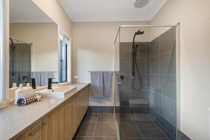 Photo - 15 Moore Street, Victoria Point QLD 4165 - Image 23