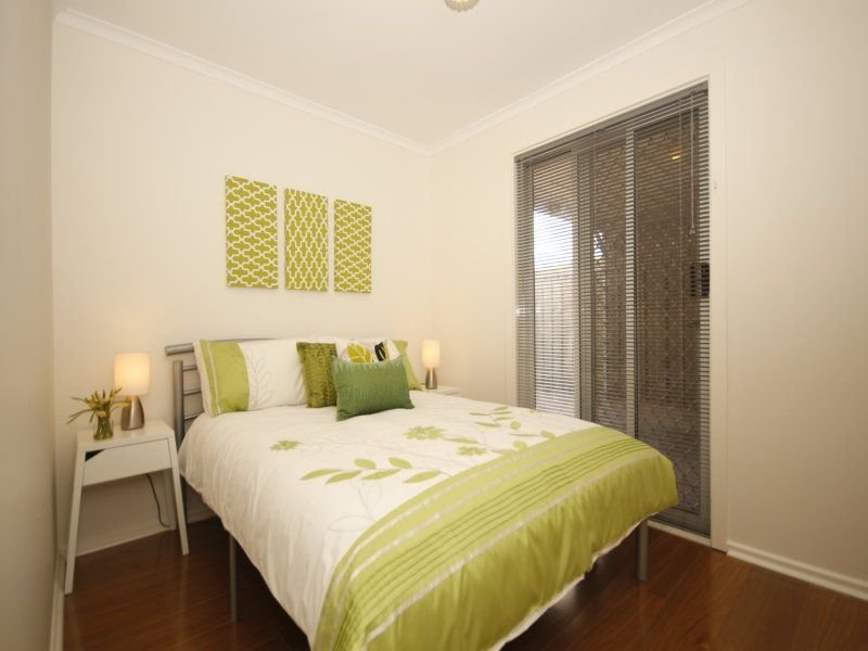 Photo - 15 Mordaunt St , Parafield Gardens SA 5107 - Image 14