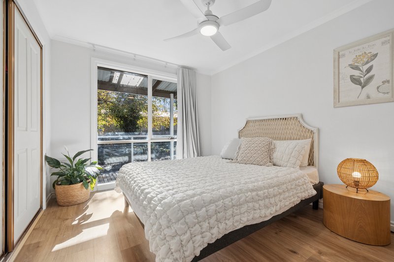 Photo - 15 Morris Road, Woodend VIC 3442 - Image 12