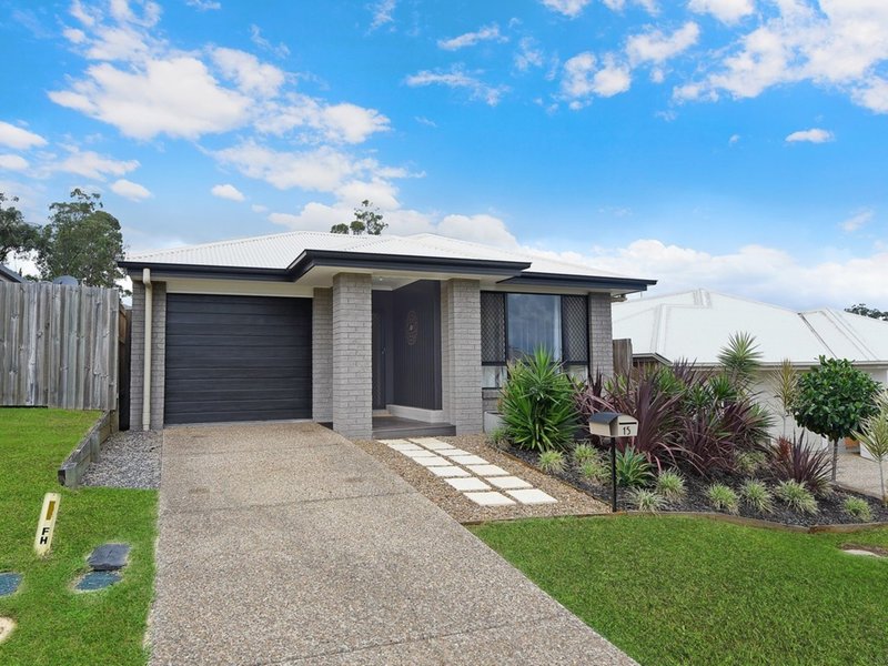 Photo - 15 Mount View Cres , Narangba QLD 4504 - Image 16