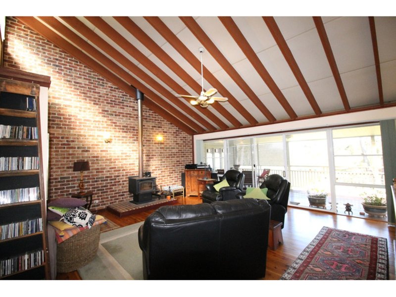 Photo - 15 Mountain Street, Sanctuary Point NSW 2540 - Image 3