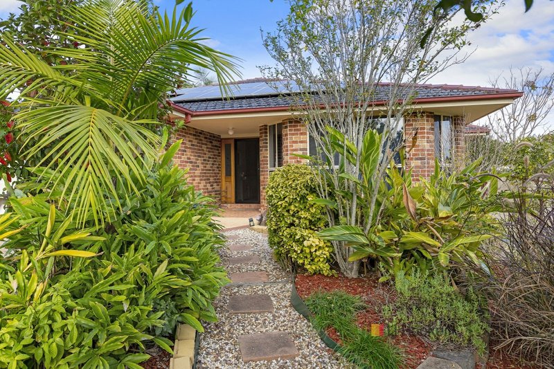 Photo - 15 Mountain View Drive, Woongarrah NSW 2259 - Image 15