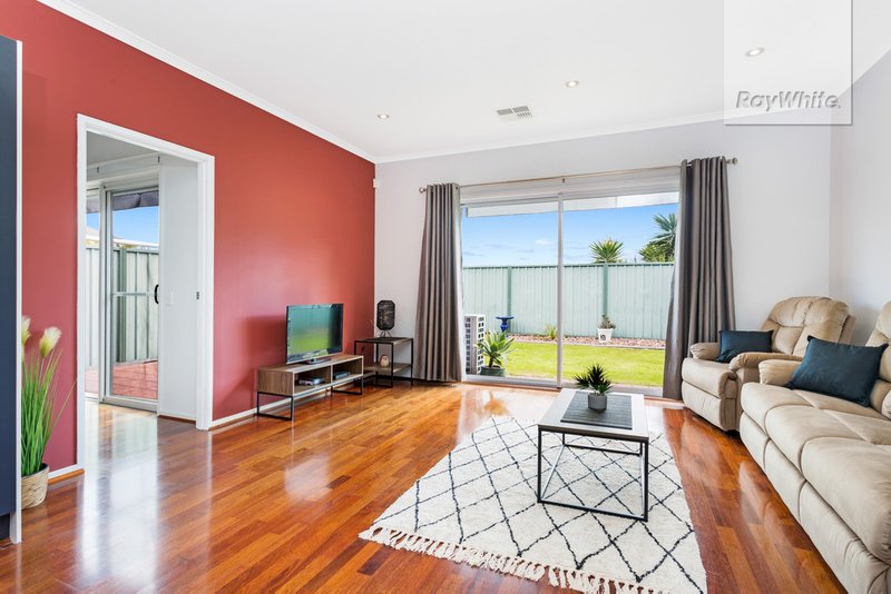 Photo - 15 Mowbray Street, Mawson Lakes SA 5095 - Image 5