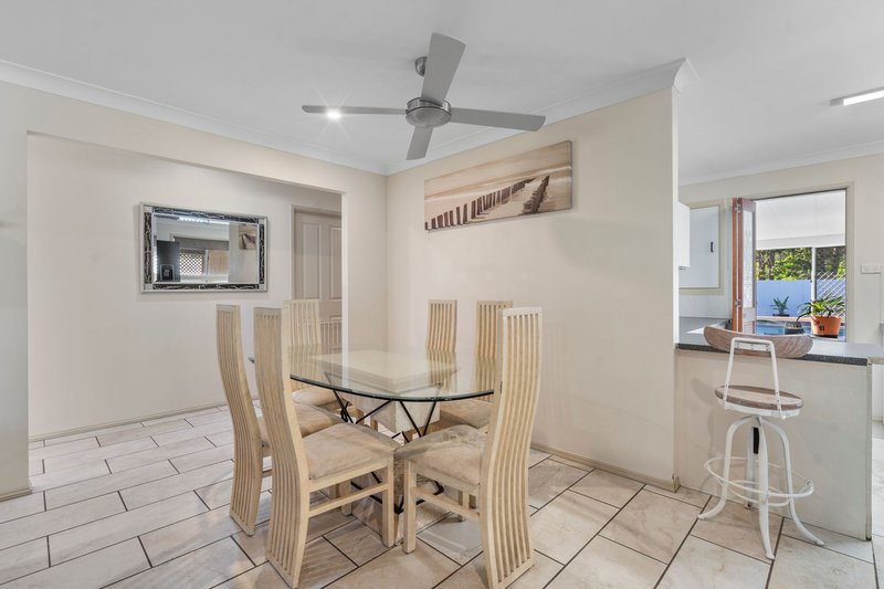 Photo - 15 Mualla Drive, Ashmore QLD 4214 - Image 5
